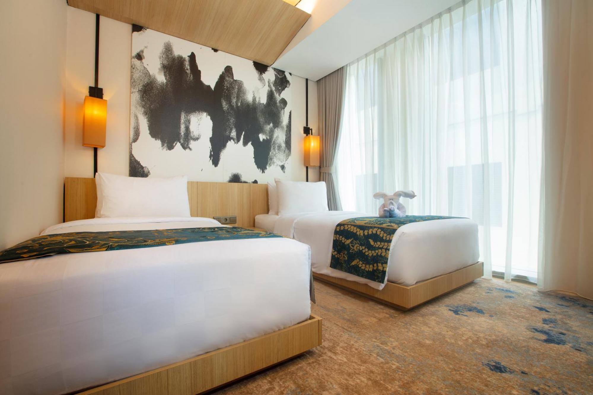 Louis Kienne Cikarang Hotel & Service Apartment Bekasi Exterior foto
